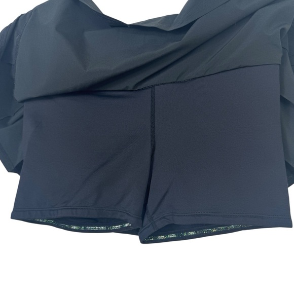 Lululemon Black Run Speed Skort, Size 4 - Picture 4 of 7